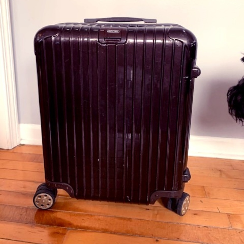Rimowa 22" Carry On